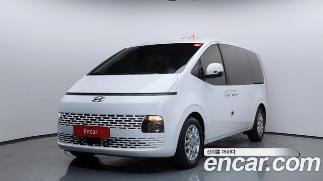 Hyundai Staria 2022 thumb 2