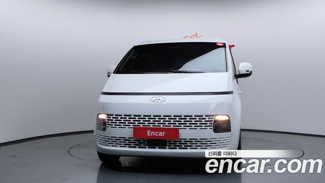 Hyundai Staria 2022 thumb 4