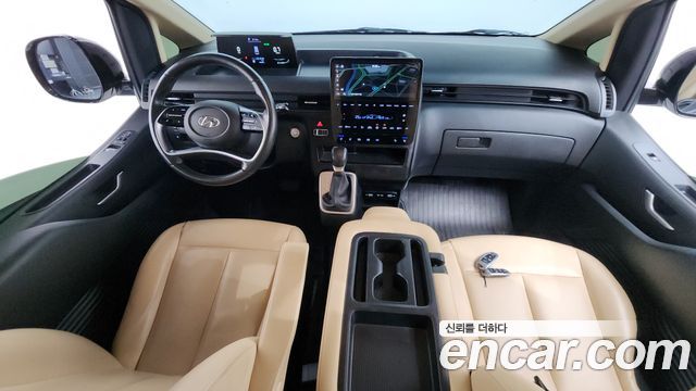 Hyundai Staria 2022 thumb 8