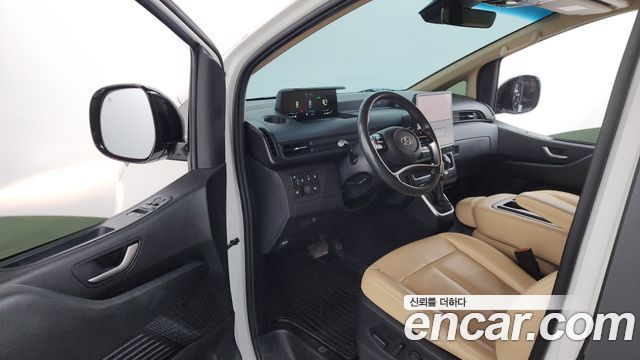Hyundai Staria 2022 thumb 11