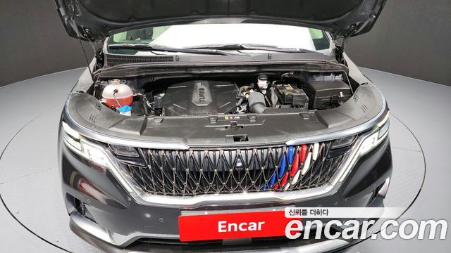 Kia Carnival 2021 thumb 7