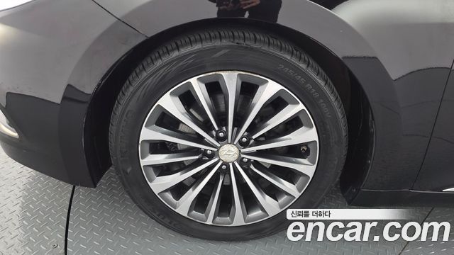Hyundai Grandeur 2013 thumb 5