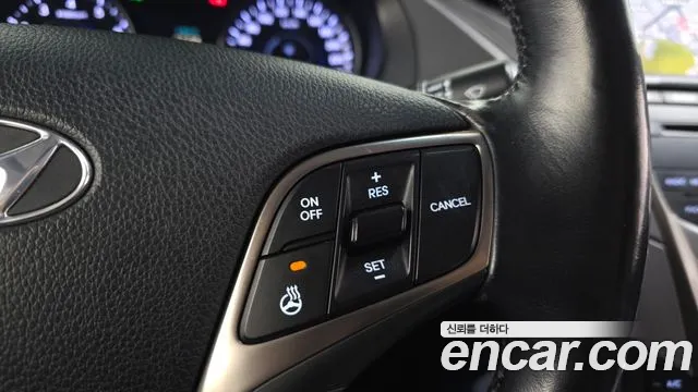 Hyundai Grandeur 2013 thumb 11
