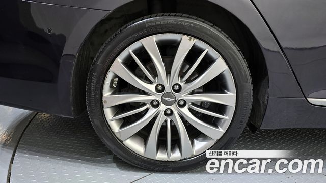 Hyundai Genesis 2014 thumb 6