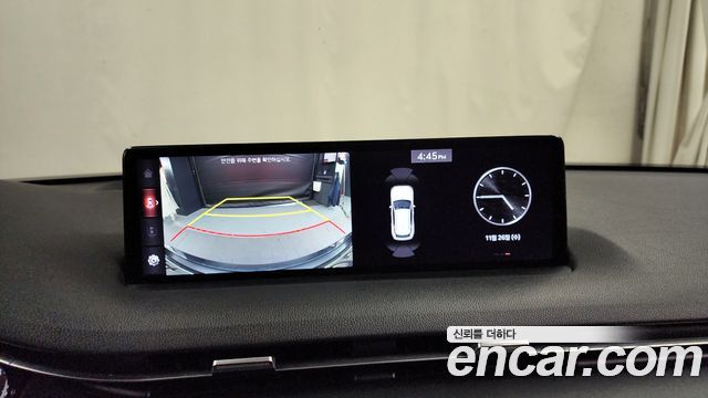 Genesis GV70 2021 thumb 11