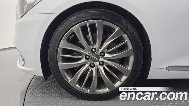 Genesis G80 2018 thumb 5