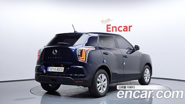SsangYong Tivoli 2019 thumb 3