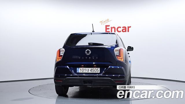 SsangYong Tivoli 2019 thumb 5