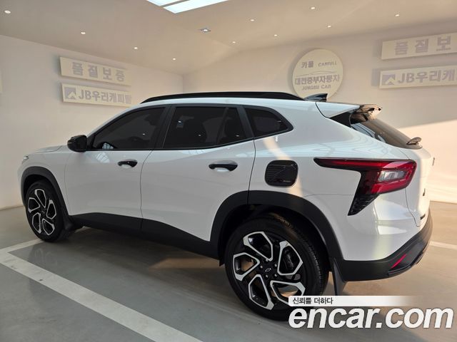 Chevrolet Trax 2023 thumb 2