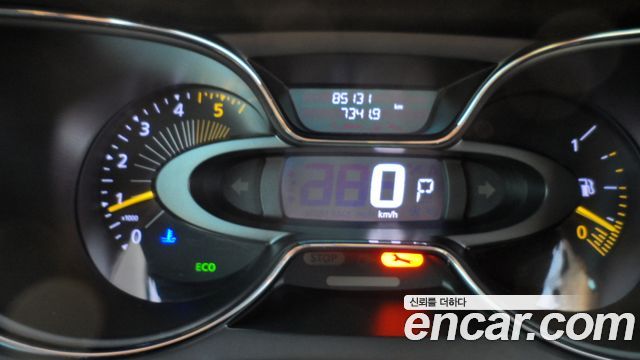 Renault Korea QM3 2014 thumb 9