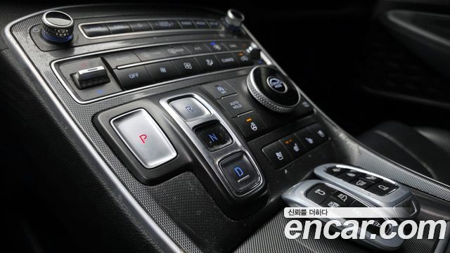 Hyundai Santa Fe 2020 thumb 9