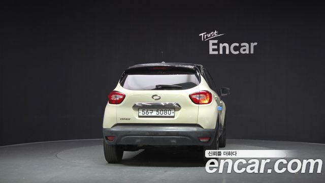 Renault Korea QM3 2014 thumb 5
