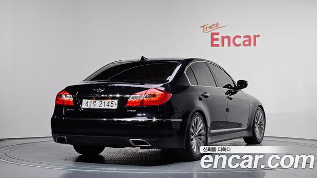 Hyundai Genesis 2011 thumb 3