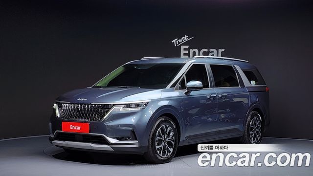 Kia Carnival 2022 thumb 2