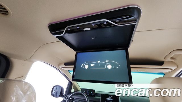 Hyundai Staria 2023 thumb 12