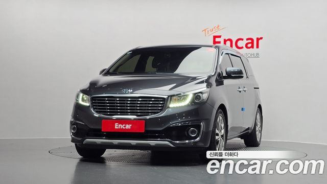 Kia Carnival 2017 thumb 4