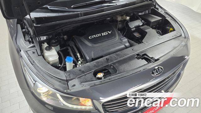 Kia Carnival 2017 thumb 7