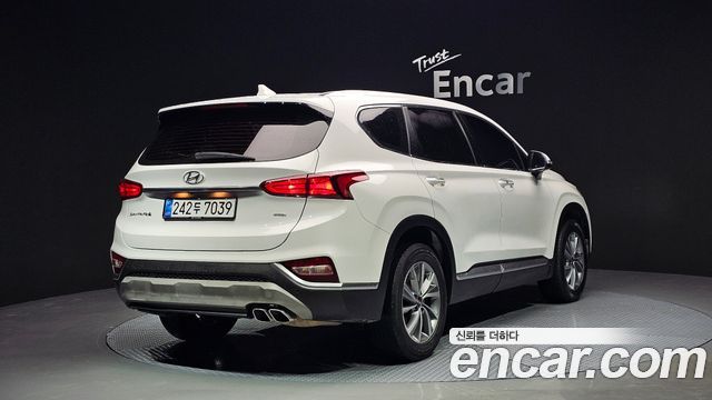 Hyundai Santa Fe 2019 thumb 3