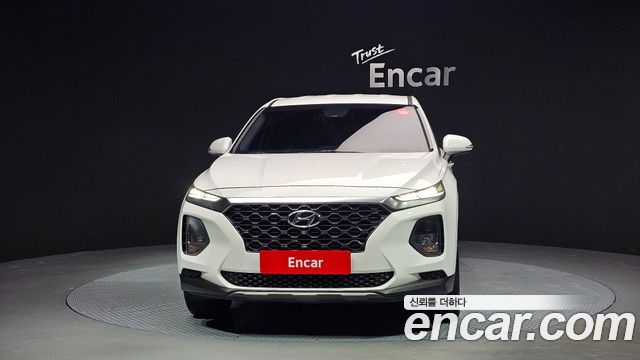 Hyundai Santa Fe 2019 thumb 4