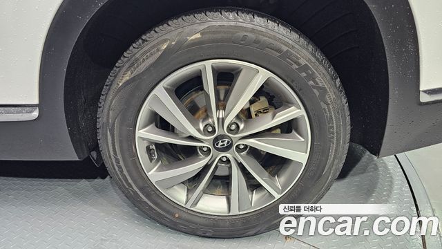 Hyundai Santa Fe 2019 thumb 6