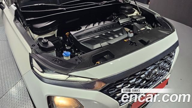 Hyundai Santa Fe 2019 thumb 7