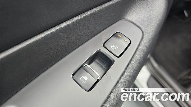 Hyundai Santa Fe 2019 thumb 12