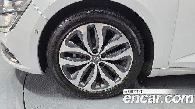 Renault Korea SM6 2016 thumb 6