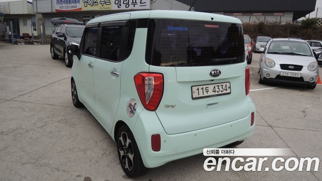 Kia Ray 2015 thumb 7