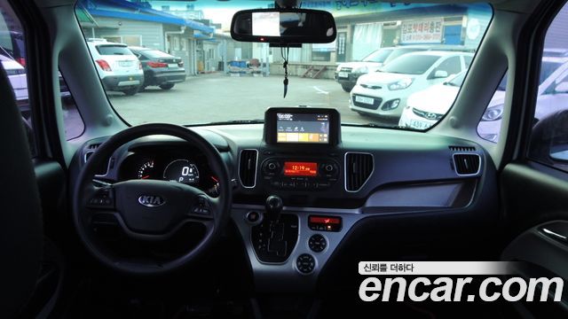 Kia Ray 2015 thumb 8