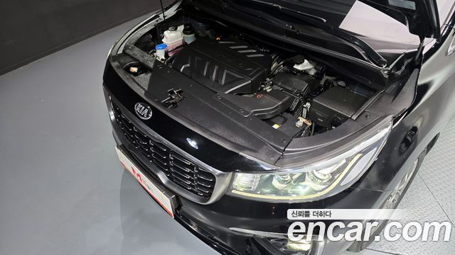 Kia Carnival 2018 thumb 7