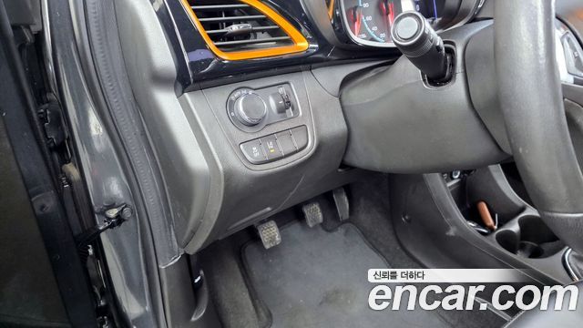 Chevrolet Spark 2019 thumb 12