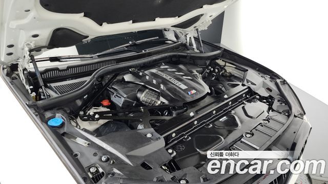 BMW X5 M 2023 thumb 7