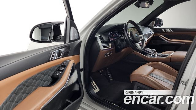 BMW X5 M 2023 thumb 11