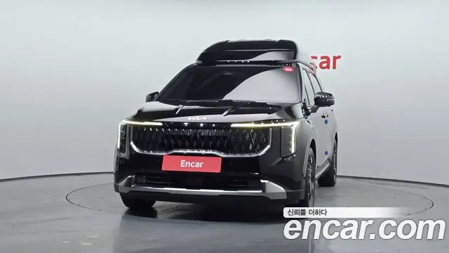 Kia Carnival 2024 thumb 3