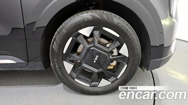 Kia Carnival 2024 thumb 5