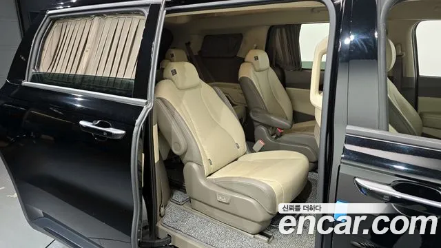 Kia Carnival 2024 thumb 12