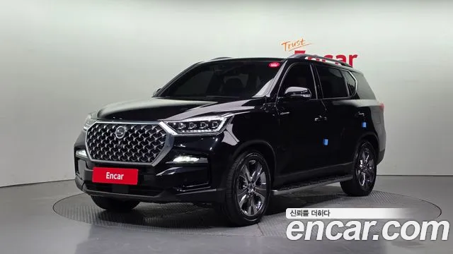 SsangYong Rexton 2022 thumb 2