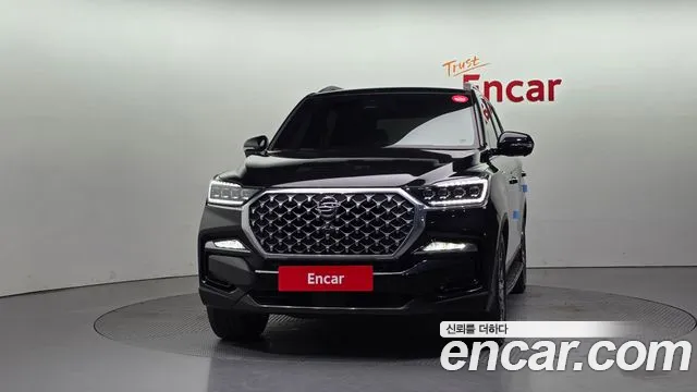 SsangYong Rexton 2022 thumb 4