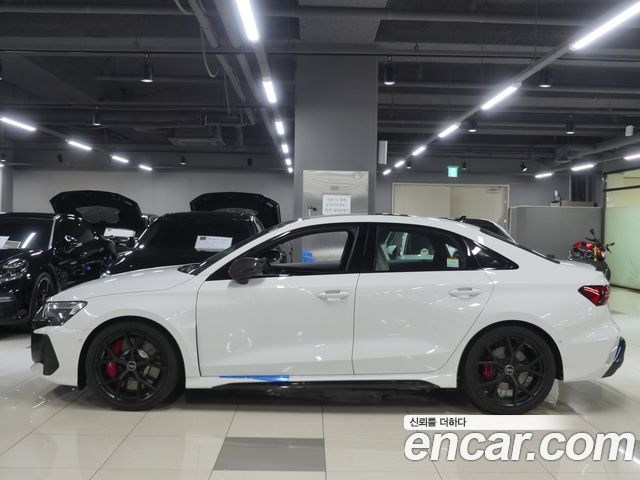 Audi RS 3 2025 thumb 3