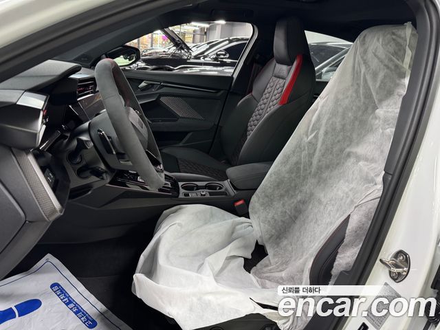 Audi RS 3 2025 thumb 9