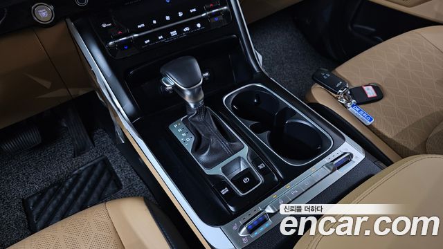 Kia Carnival 2023 thumb 10