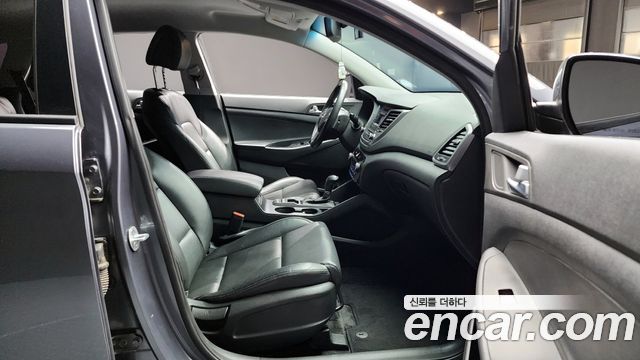 Hyundai Tucson 2015 thumb 10