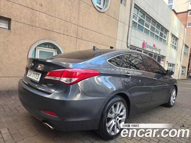 Hyundai i40 2012 thumb 5