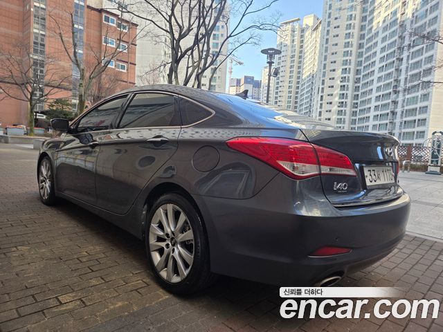 Hyundai i40 2012 thumb 7