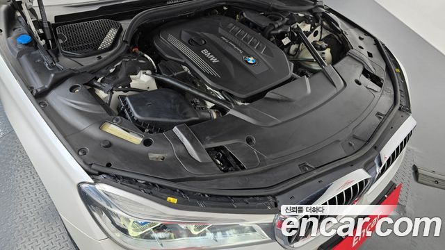 BMW 7 серии 2019 thumb 7