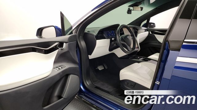 Tesla Model X 2019 thumb 10