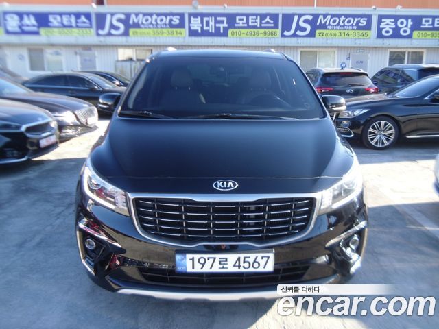 Kia Carnival 2018 thumb 2
