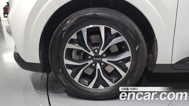 Kia Carnival 2022 thumb 6