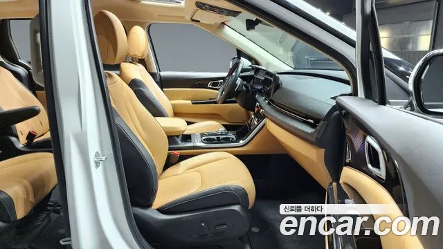 Kia Carnival 2022 thumb 10
