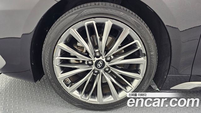 Hyundai Grandeur 2016 thumb 6